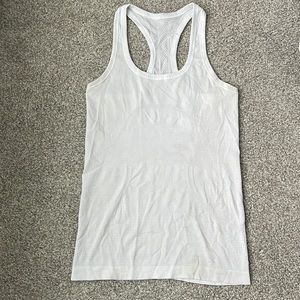 Lululemon swiftly tank